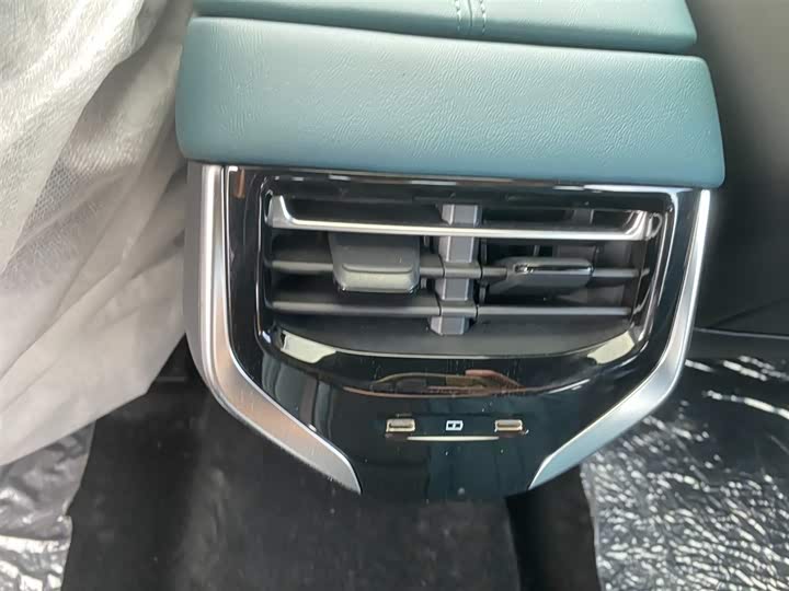 Фото 13 - MG Motor 7