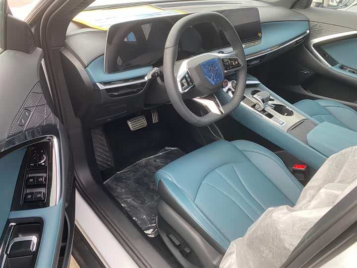 Фото 31 - MG Motor 7