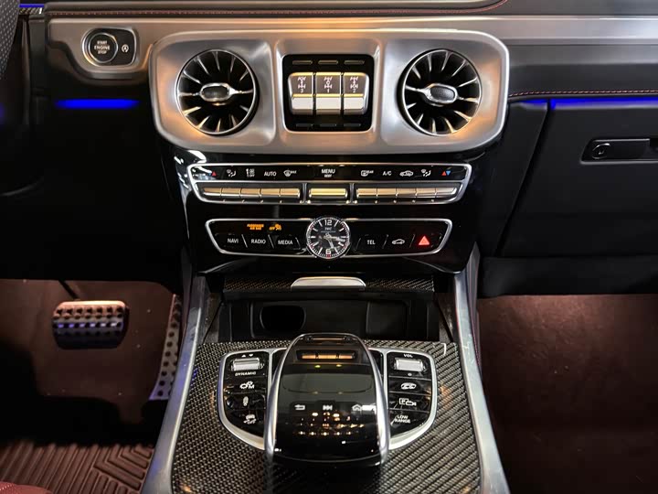 Фото 12 - Mercedes-Benz G-Class AMG