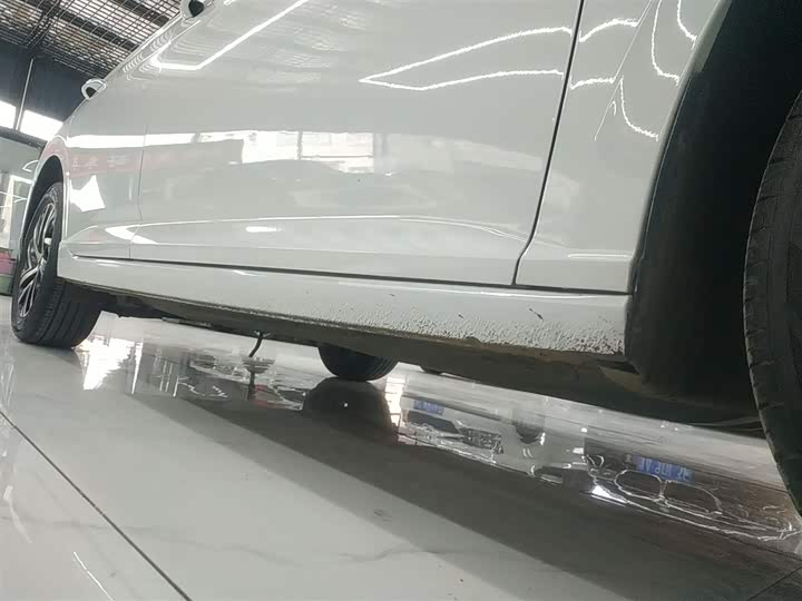 Фото 21 - Volkswagen Lavida