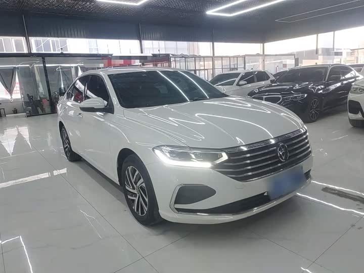 Фото 4 - Volkswagen Lavida