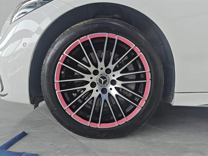 Фото 6 - Mercedes-Benz C-Class