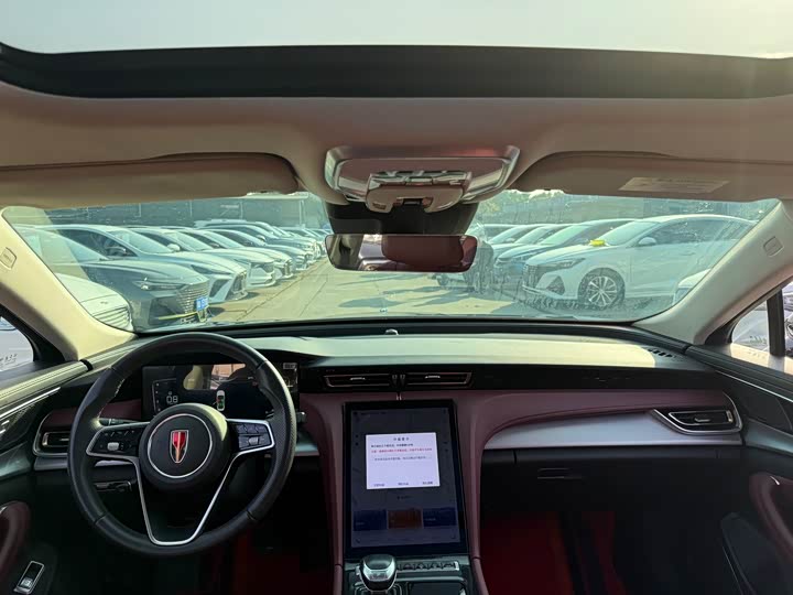 Фото 6 - Hongqi H5