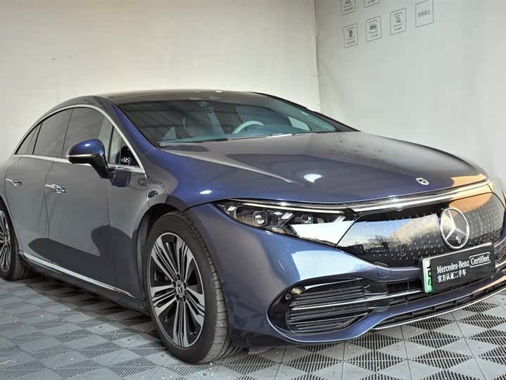 Фото 3 - Mercedes-Benz EQS