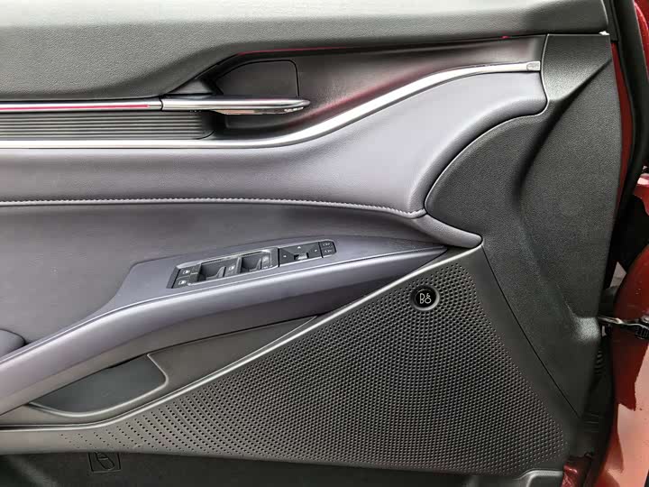 Фото 13 - Ford Mondeo