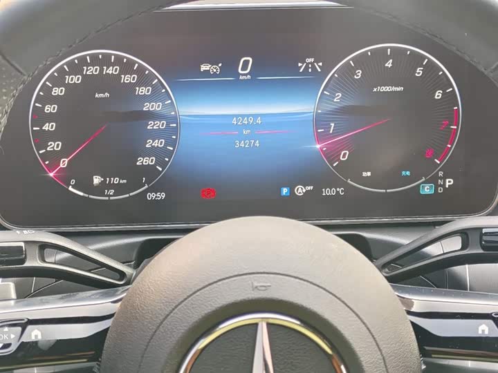 Фото 9 - Mercedes-Benz C-Class