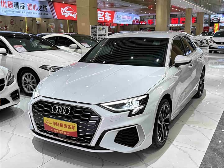 Фото 1 - Audi A3