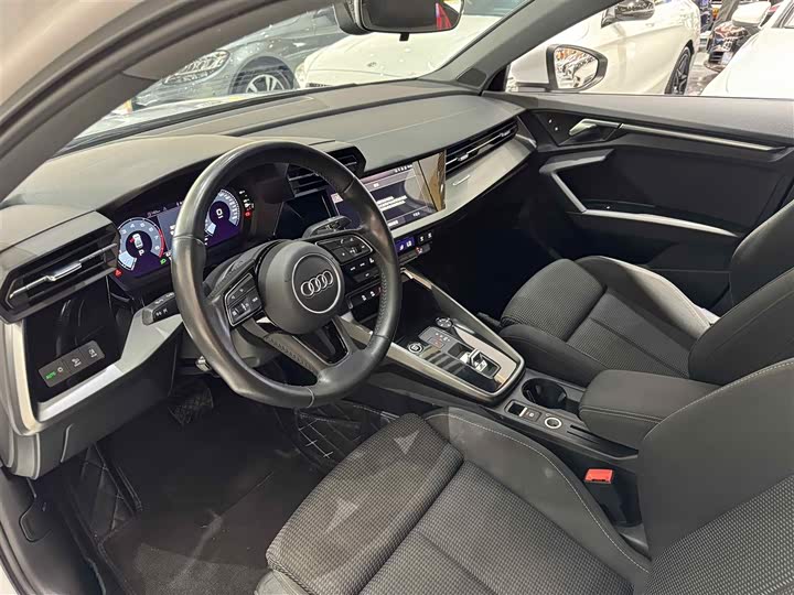 Фото 5 - Audi A3