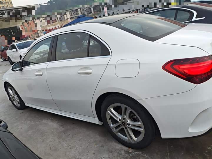 Фото 5 - Mercedes-Benz A-Class