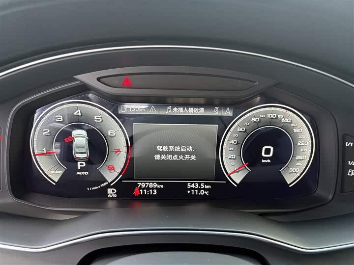 Фото 14 - Audi A6L