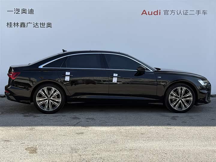 Фото 3 - Audi A6L