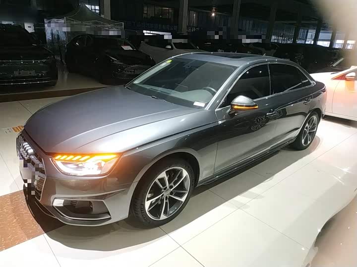 Фото 5 - Audi A4L