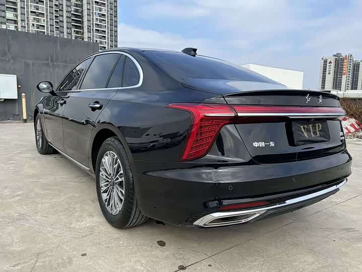 Фото 7 - Hongqi H5
