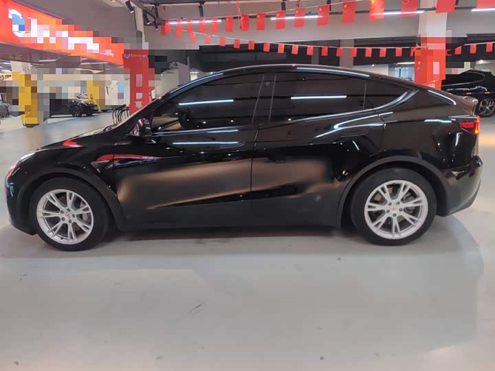 Фото 5 - Tesla Model Y