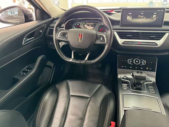 Фото 7 - Hongqi H5