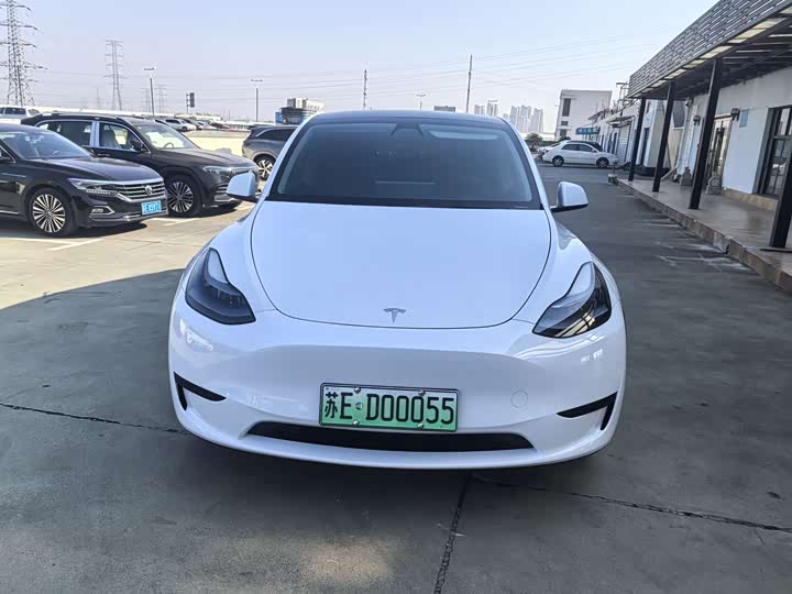 Фото 2 - Tesla Model Y