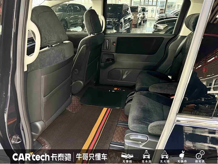 Фото 25 - Honda Odyssey