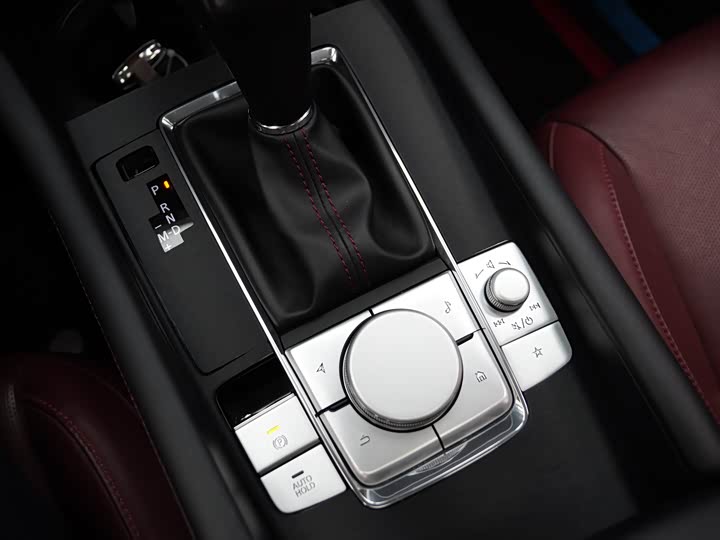 Фото 14 - Mazda 3 (Axela)