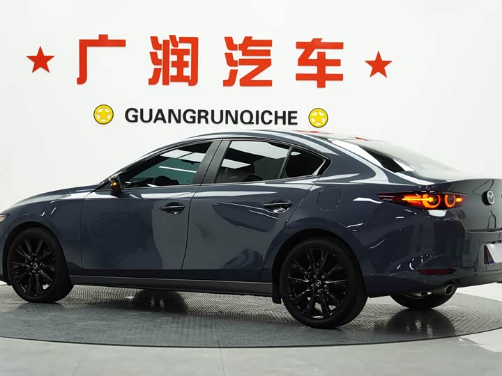 Фото 3 - Mazda 3 (Axela)