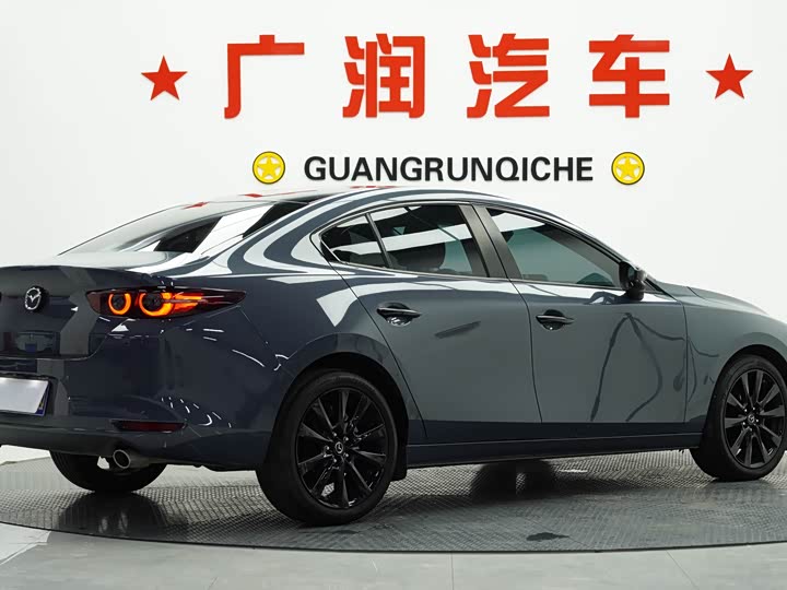 Фото 5 - Mazda 3 (Axela)