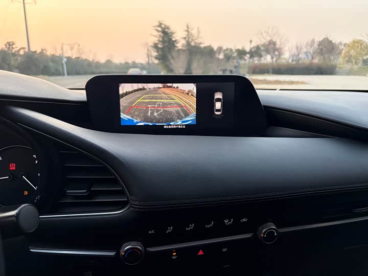 Фото 23 - Mazda 3 (Axela)