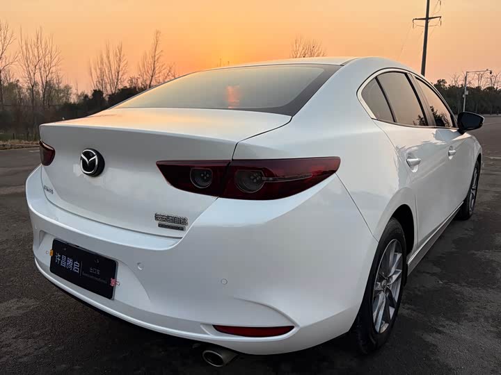 Фото 5 - Mazda 3 (Axela)