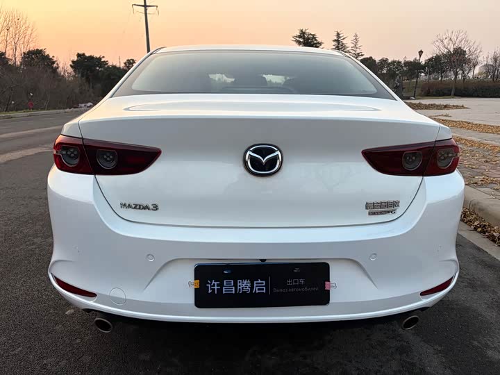 Фото 6 - Mazda 3 (Axela)
