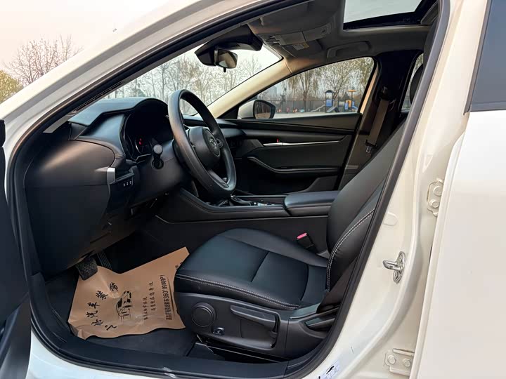 Фото 9 - Mazda 3 (Axela)