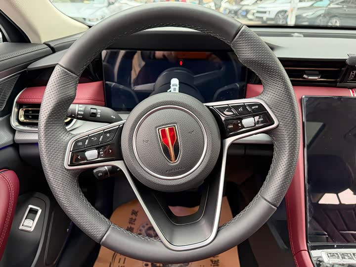 Фото 7 - Hongqi H5