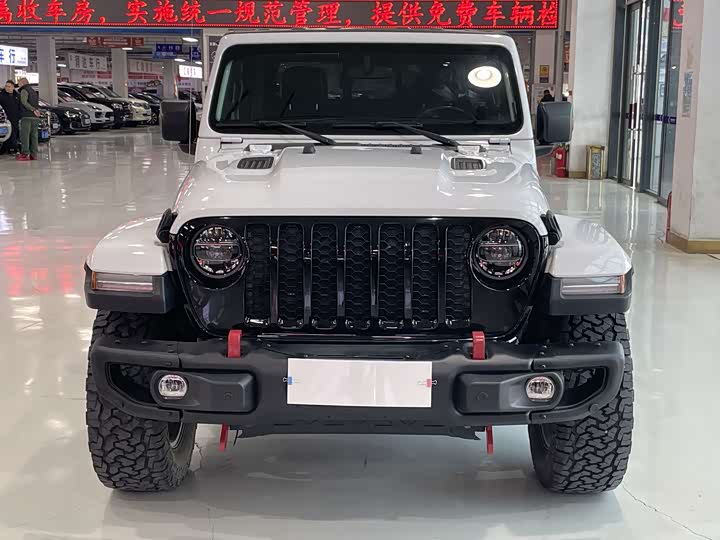 Фото 2 - Jeep Gladiator