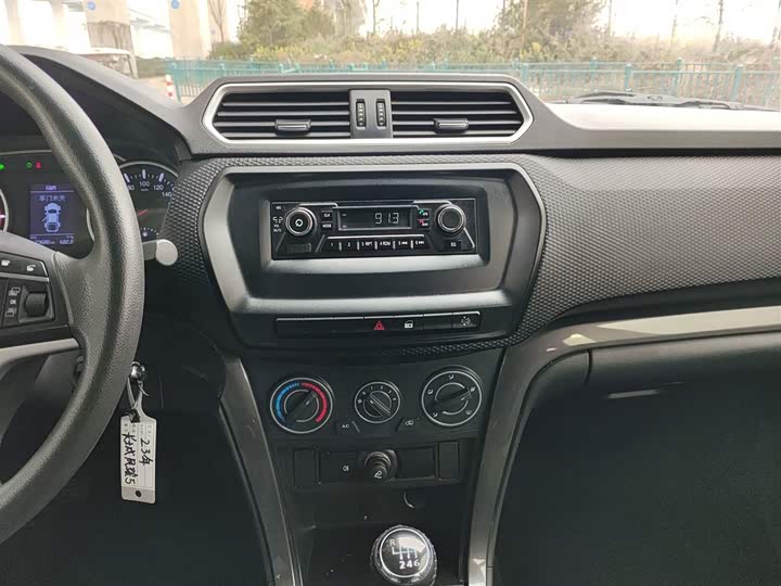 Фото 13 - Great Wall Wingle 5