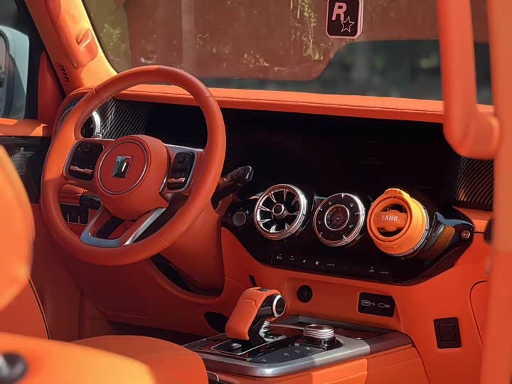 Фото 5 - Tank 300