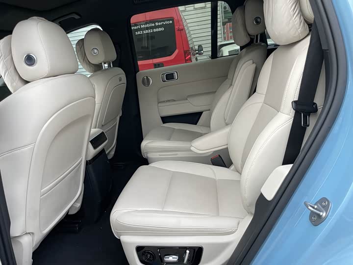 Фото 6 - LiXiang L8