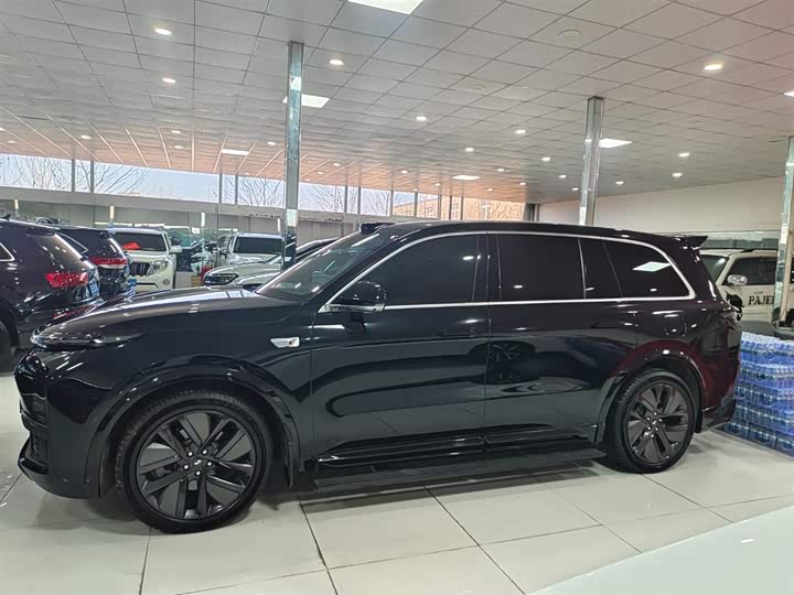 Фото 7 - LiXiang L9