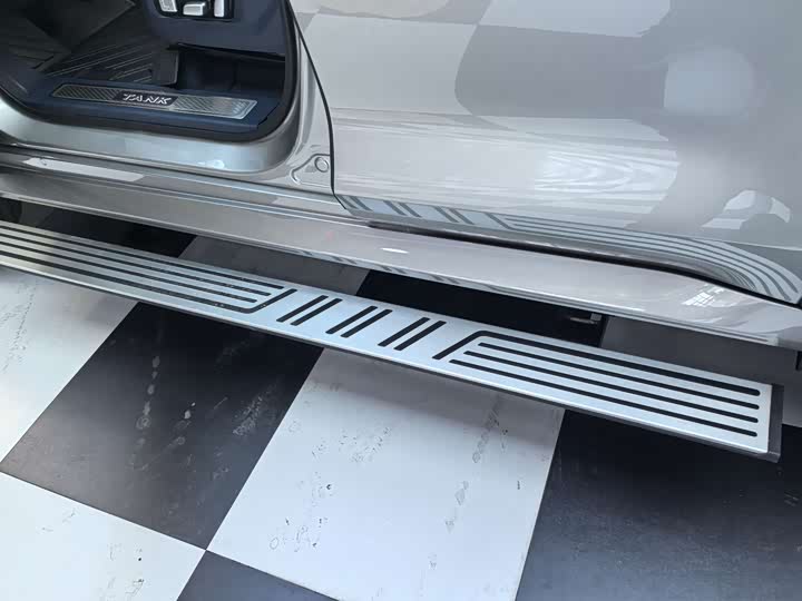 Фото 13 - Tank 500 Hybrid