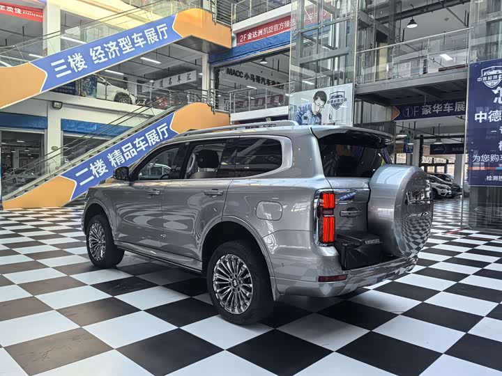 Фото 8 - Tank 500 Hybrid