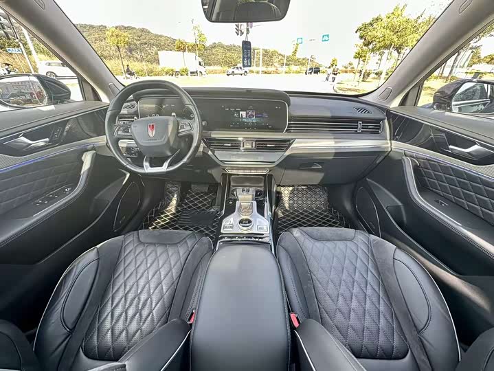 Фото 7 - Hongqi HS5