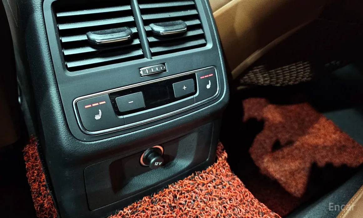 Фото 17 - Audi A4