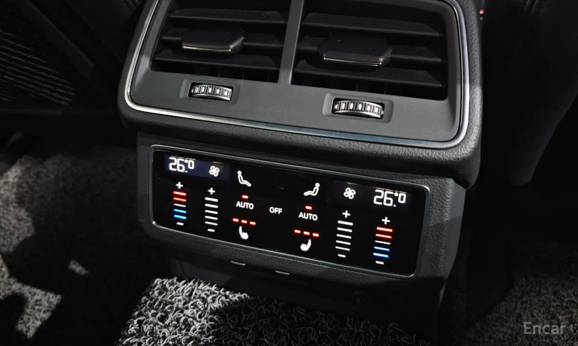 Фото 18 - Audi A6