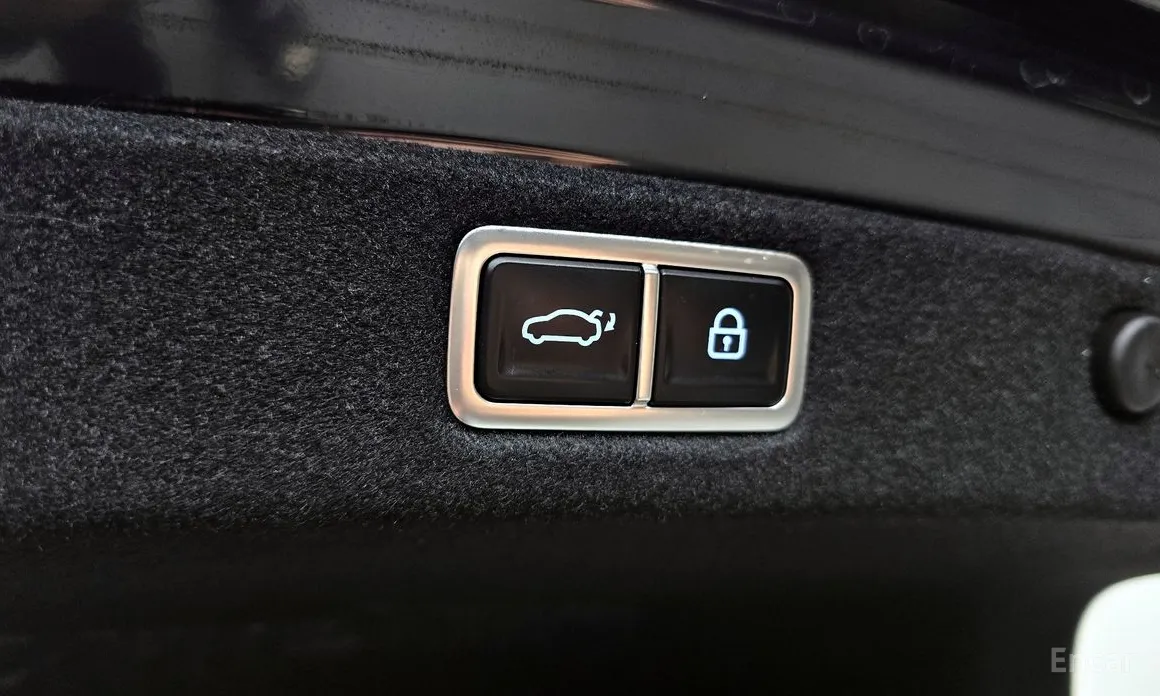 Фото 20 - Hyundai Grandeur