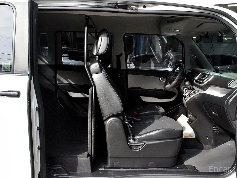 Фото 16 - Kia Ray