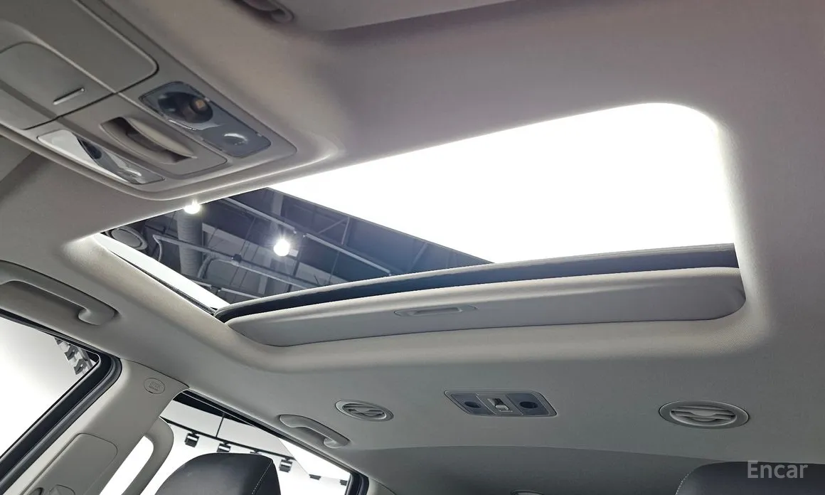 Фото 19 - Kia Mohave