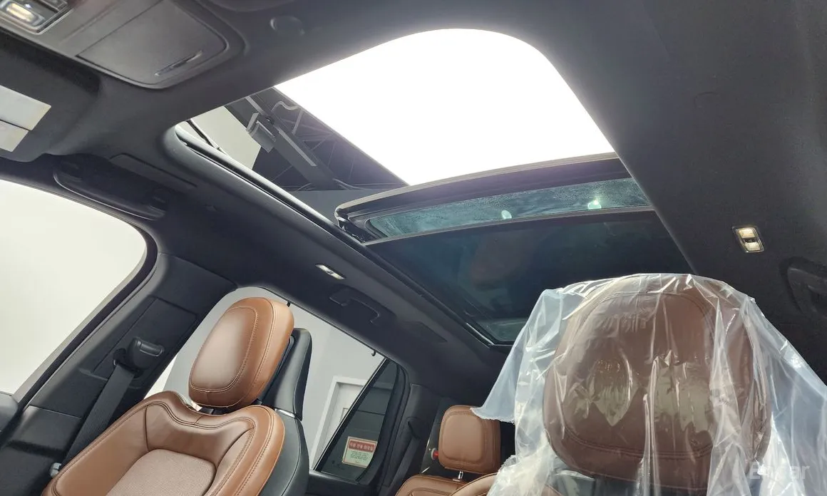 Фото 18 - Lincoln Aviator