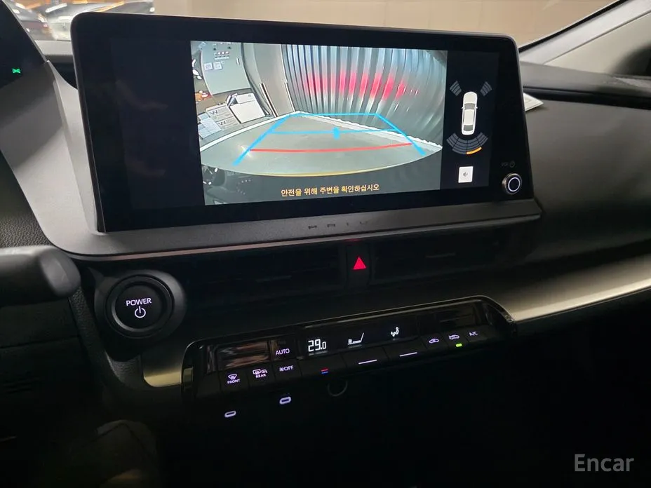 Фото 11 - Toyota Prius