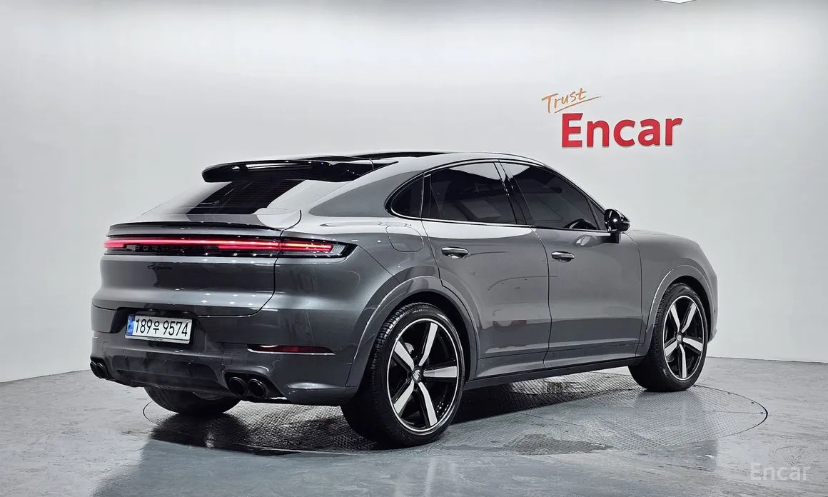 Фото 2 - Porsche Cayenne