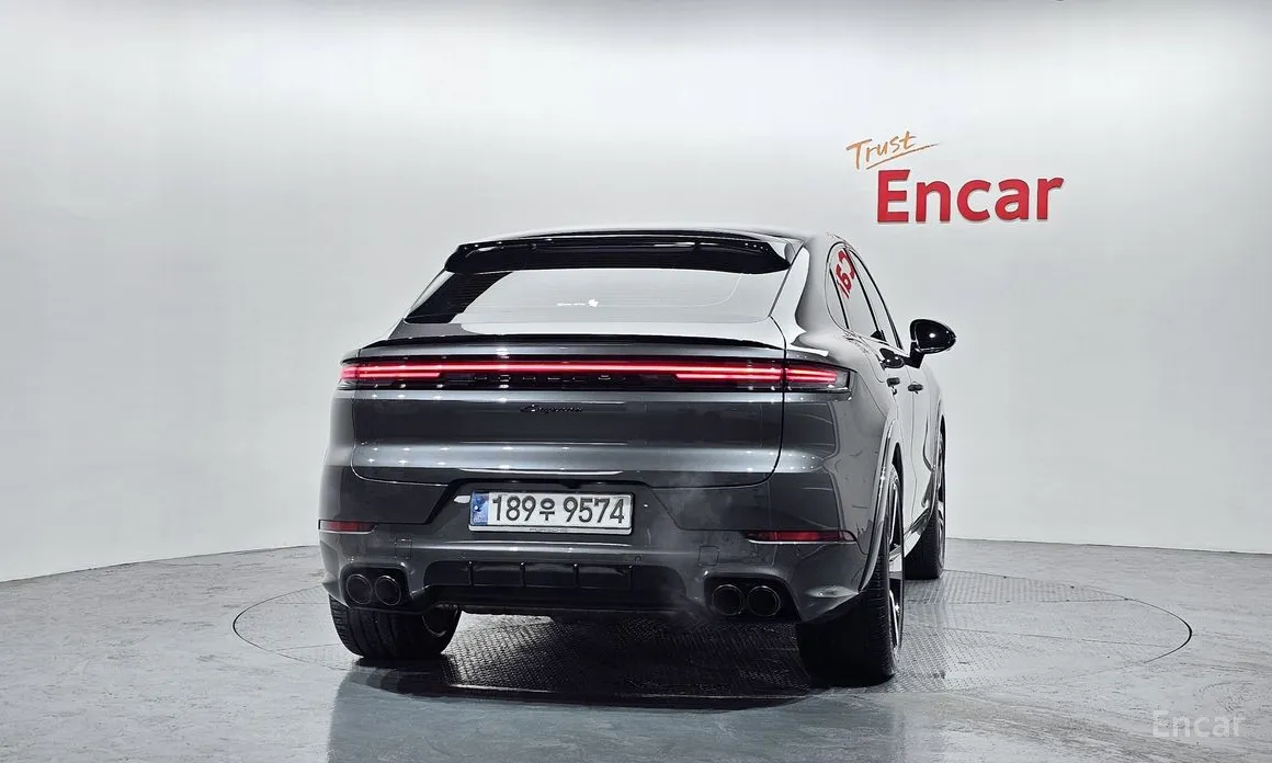 Фото 4 - Porsche Cayenne