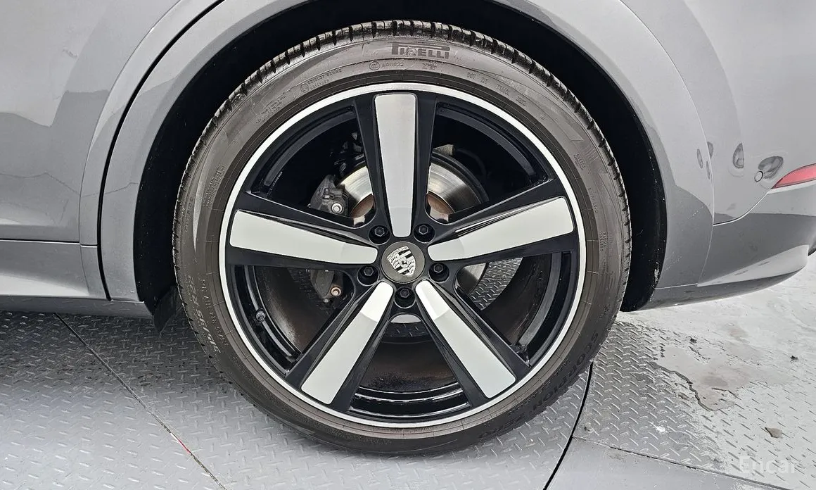 Фото 5 - Porsche Cayenne