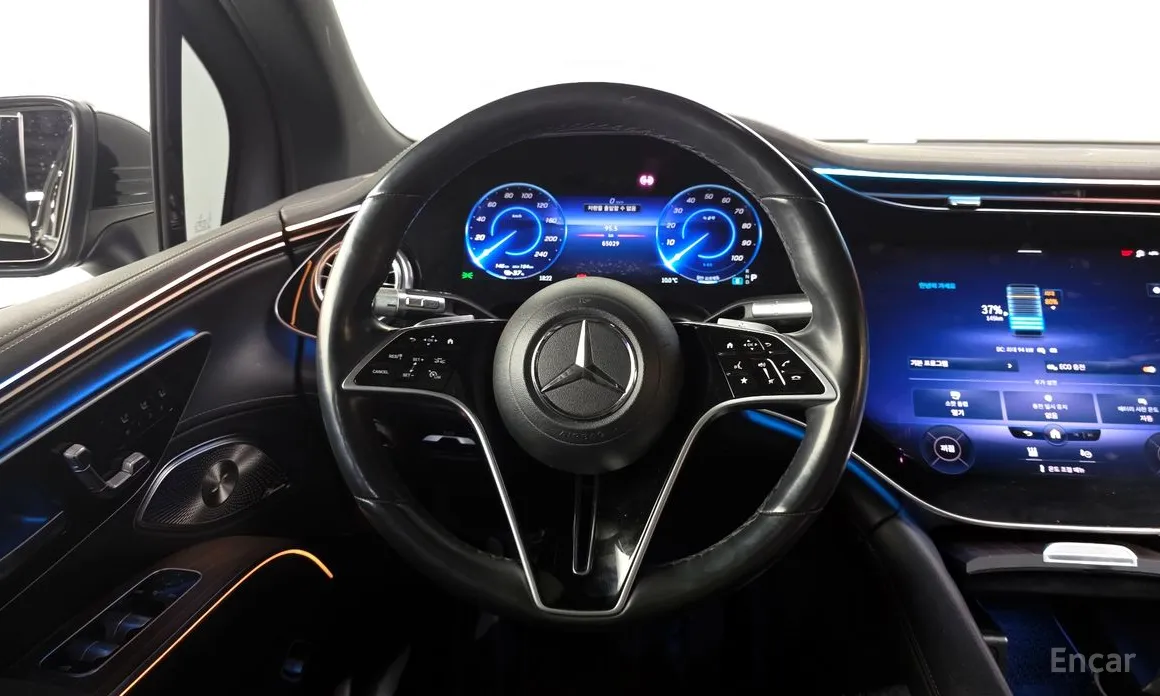 Фото 13 - Mercedes-Benz EQS