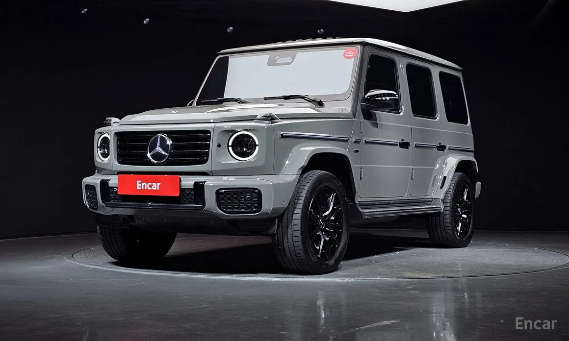 Фото 1 - Mercedes-Benz G-Class