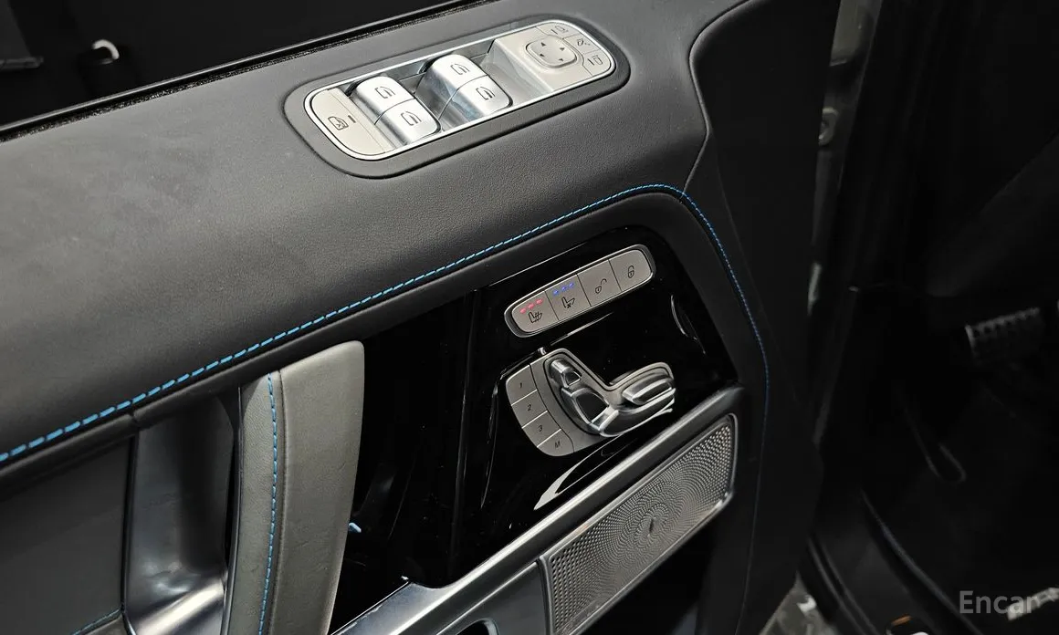 Фото 16 - Mercedes-Benz G-Class